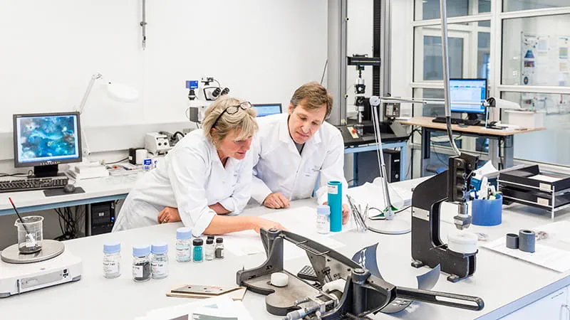 Werkstoffentwicklung und Testlabore