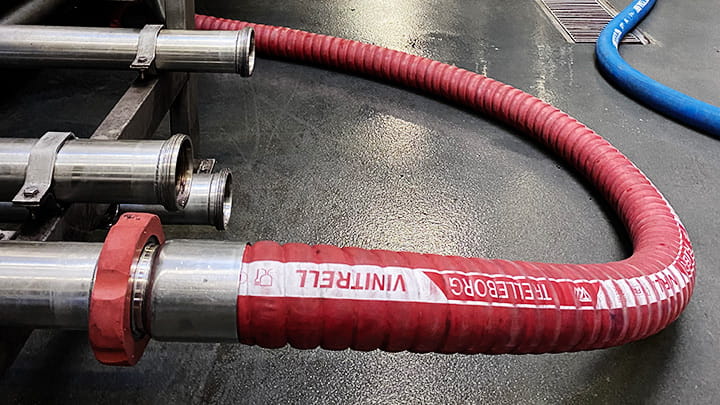 Rubber hose assemblies and couplings for food industry - Vinitrell hose assembly with UTS couplings for wine transfer