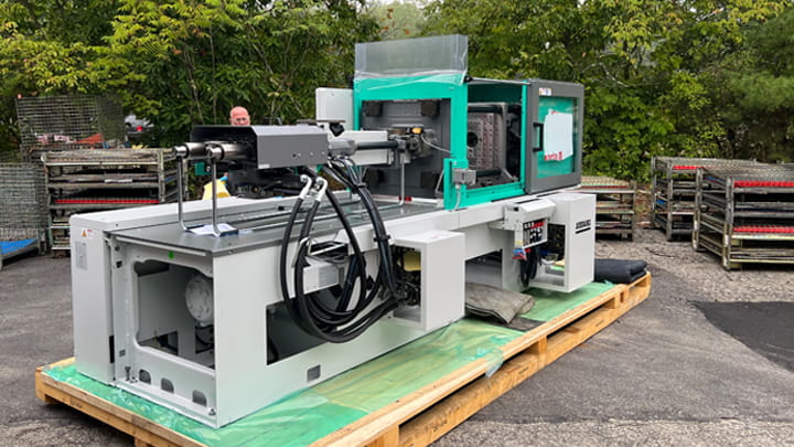 Machine de moulage Arburg